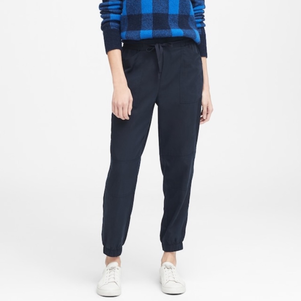 Banana Republic TENCEL utility jogger pant in navy